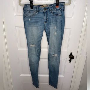 Hollister Light Wash Distressed Super Skinny Jeans Size 3s